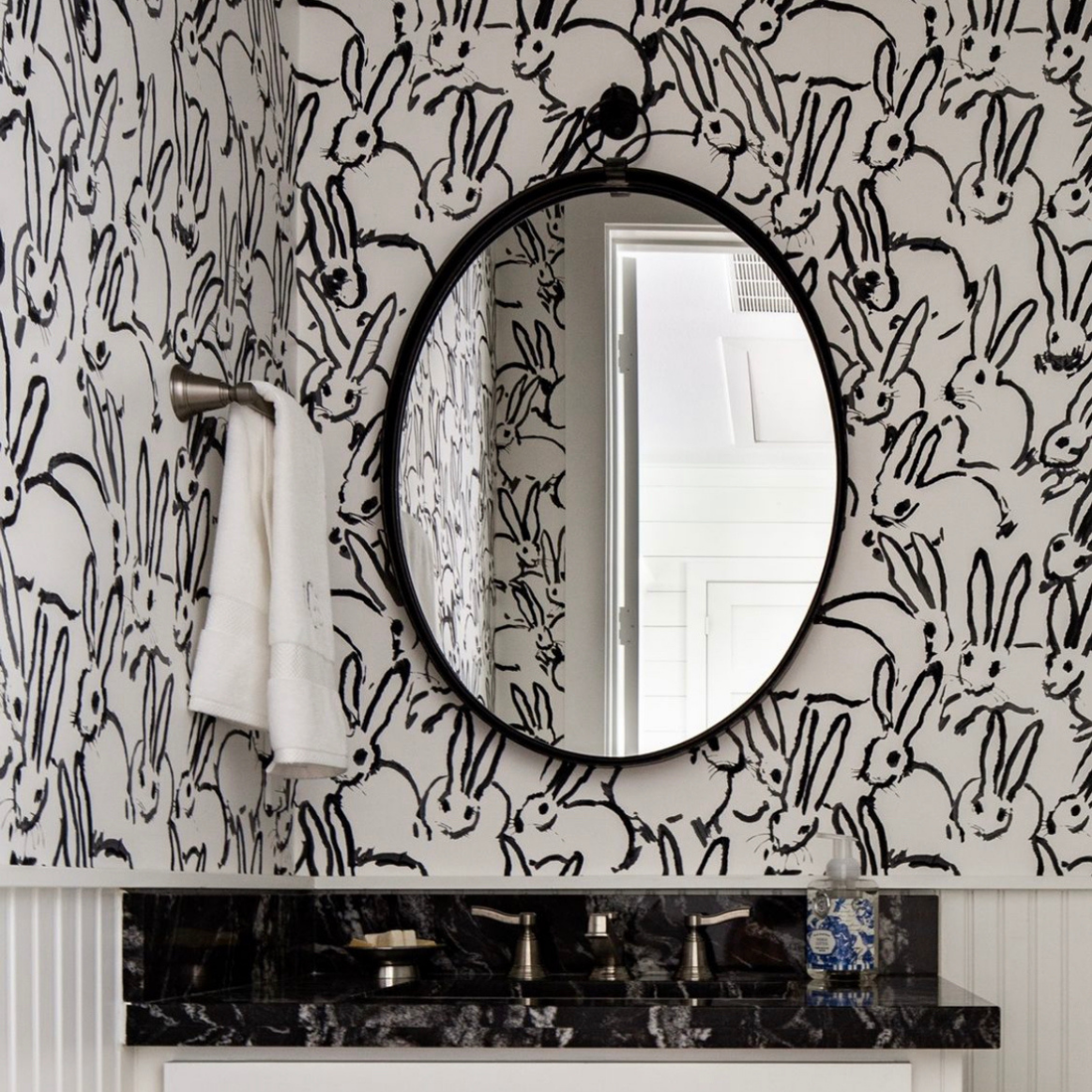 How To: Incorporating Wallpaper in 2022